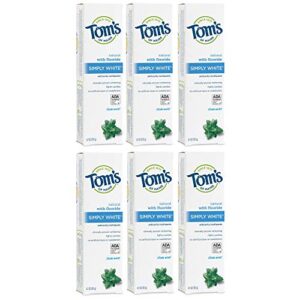 Tom's of Maine Natural Simply White Fluoride Toothpaste, Clean Mint, 4.7 oz. 6-Pack (Packaging May Vary)