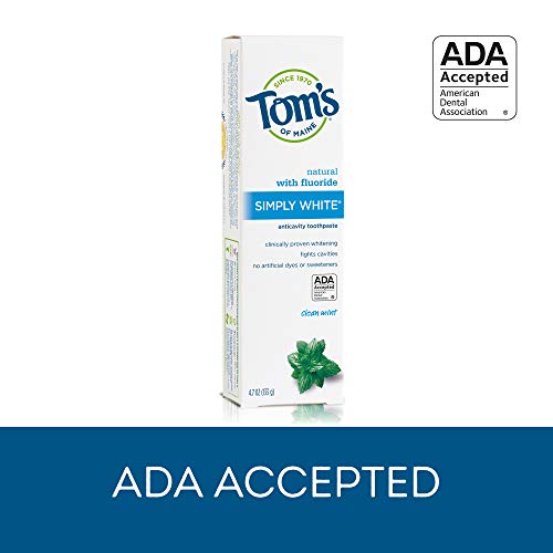 Tom's of Maine Simply White Toothpaste Gel, Whitening Toothpaste, Natural Toothpaste, Sweet Mint Gel, 4.7 Ounce, 6-Pack