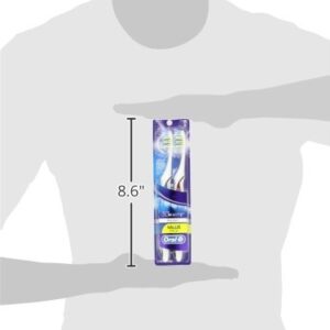 Oral-B Pulsar 3D White Pulsar Battery Toothbrush, Soft, 2 Count (Colors May Vary)