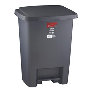 Rubbermaid Step-On Trash Can with Lid, 8.25-Gallon, Gray, Easy Clean Wastebasket for Home/Kitchen/Bedroom/Office