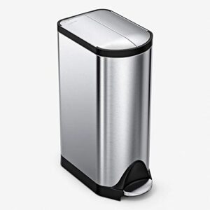 simplehuman 30 liter / 8 gallon butterfly lid kitchen step trash can, brushed stainless steel