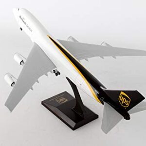 Daron Skymarks Ups 747-400F Airplane Model Building Kit with Gear 1/200-Scale