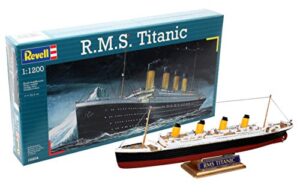 revell 05804 22.3 cm r.m.s. titanic model kit