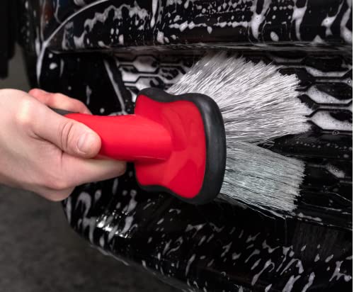 Mothers Car Wash Brush, Wheel and Fender Brush, Short Handle Tire Cleaner for Car Detailing, 12 Inch, Red/Black