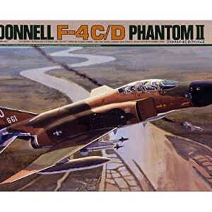 Tamiya 60305 1/32 Mcdonnell F-4 C/D Phantom II Plastic Model Airplane Kit