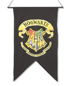 harry potter hogwart’s printed wall banner, 20 x 30-inches