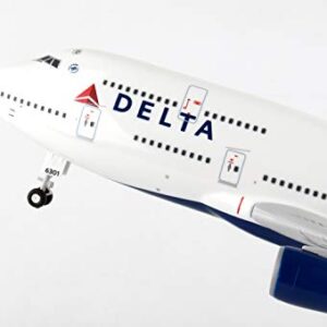 Daron Skymarks Delta 747-400 Airplane Model Building Kit with Gear, 1/200-Scale , White