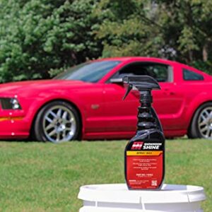 Malco Showroom Shine Spray Car Wax – Best Car Wax Spray for Professional Finish / Easy to Use Instant Detailer Spray / Cleans and Waxes Painted Surfaces, Metal and Glass / 1 Gallon (110401)