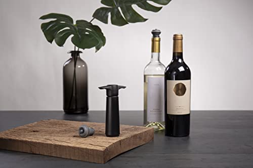 The Original Vacu Vin Wine Saver Pump and Wine Preserver with Vacu Vin Wine Stoppers Vacuum Sealers. Wine Pump and Wine Vacuum Stoppers are Black. Wine Bottle Keeper Set Keeps Wine Fresher for Longer.