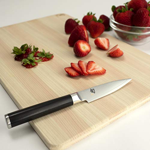 Shun Cutlery Classic Paring Knife 3.5", Small, Nimble Cooking Knife for Peeling, Coring, Trimming and More, Precise Cutting Knife, Handcrafted Japanese Kitchen Knife