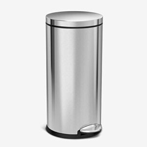 simplehuman 30 liter / 8 gallon round step trash can, brushed stainless steel,15.1 x 12.4 x 25.6 inches