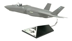 mastercraft collection lockheed f-35a jsf/ctol usaf model scale:1/48