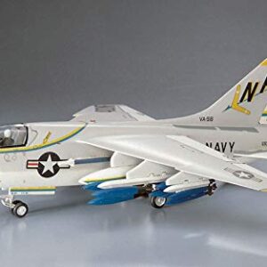 Hasegawa 1/72 A-7A Corsair II