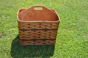 amish handmade magazine basket with solid wood handled divider, will look great in any office waiting area