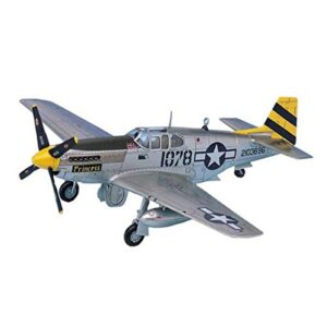 academy the fighter of world war ii p-51c model kit, gray