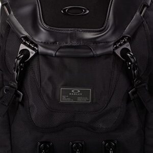 Oakley Men's Kitchen Sink Backpack, Stealth Black, One Size