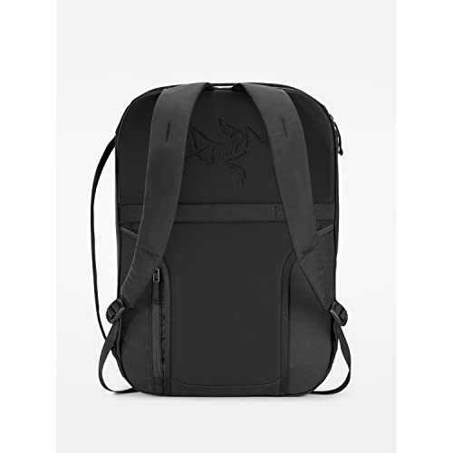 Arc'teryx Blade 20 Backpack | Minimalist Urban Daypack with Refined Style | Black, One Size