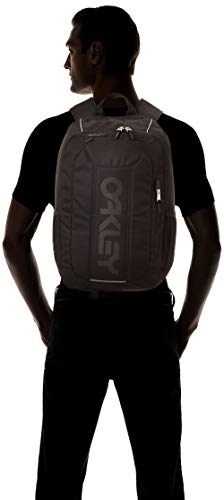 Oakley Men's Enduro 3.0 20L Backpack, Blackout