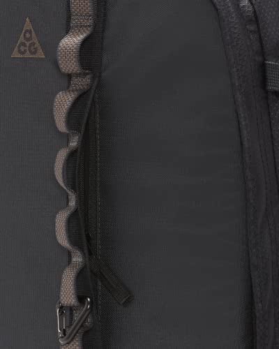 Nike ACG Karst Backpack 29 L (Black/Dark Smoke Grey/Ironstone, One Size)