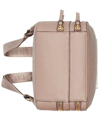 Calvin Klein Estelle Novelty-Backpack, Cocoa, One Size