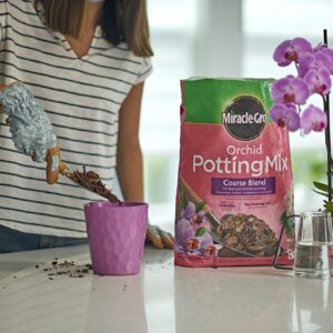 Miracle-Gro Orchid Potting Mix Coarse Blend, 8 qt.