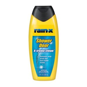 rain-x 630035 x-treme clean shower door cleaner, 12 fl. oz, formulated to clean glass shower doors – easy to use, removes soap scum, dirt, hard water build-up, calcium, lime and rust stains