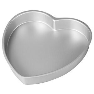 wilton decorator preferred heart shaped cake pan, 8-inch, aluminum