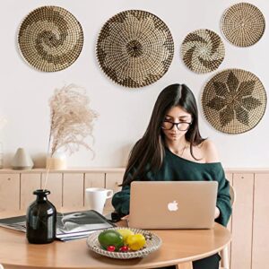 Wall Basket Decor Set of 6, Boho Hanging Seagrass Baskets Woven Basket Wall Decor, Natural Handmade Round Wicker Wall Decor with 10 Hooks,Boho Wall Decor 7.9" to 13.8" for Living Room Wall Art