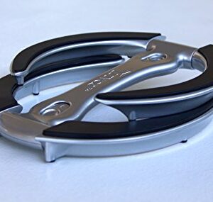 Trivae Unique Patented Pan Lid, Utensil and Pot Holder, Dish / Cake Serving Stand and Trivet in One for The Kitchen Lover