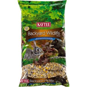 Kaytee Backyard Wildlife Food Blend For Wild Squirrels, Chipmunks, Rabbits and Other Backyard Wildlife, 5 Pound