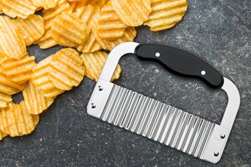 HIC Wavy Crinkle Cutting Tool Serrator Salad Chopping Knife and Vegetable French Fry Slicer, Steel Blade, 7.25-Inches x 5-Inches