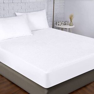 Utopia Bedding Waterproof Bamboo Mattress Protector (Queen) – Stretches up to 17 Inches Deep – 5 Sided Mattress Cover – Soft & Breathable Fitted Style