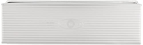 USA Pan Bakeware Pullman Loaf Pan with Cover, 13 x 4 inch, Nonstick & Quick Release Coating, Made in the USA from Aluminized Steel