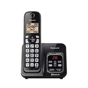 Panasonic KX-TG833SK Bluetooth Link2Cell Cordless Phone with Voice Assist and Answering Machine = 3 Handsets