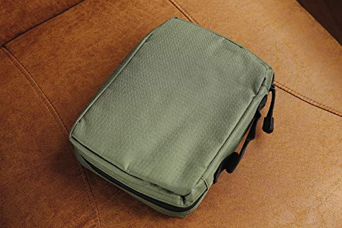 Compass Bible Cover, Zippered, with Handle, Nylon, Green, Medium