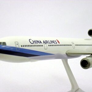 McDonnell Douglas MD-11 China Airlines 1/200 Scale Mode # AMD-01100H-023