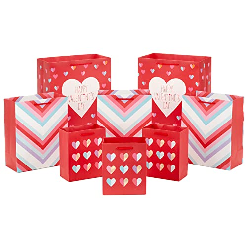 Hallmark Valentine's Day Assorted Size Gift Bags (8 Bags: 3 Small 6", 3 Medium 9", 2 Large 13") Hearts and Stripes