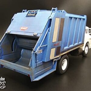 AMT Ford C-600 Gar Wood Load Packer Garbage Truck 1:25 Scale Model Kit