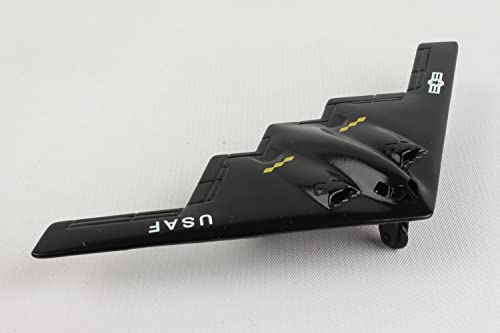 Daron Worldwide Trading Runway24 B-2 Vehicle, Black