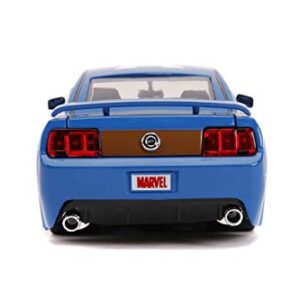 Jada 1:24 Diecast 2006 Ford Mustang GT with Captain America Figure
