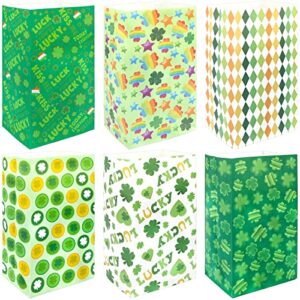 St Patrick's Day Paper Gift bag Shamrock Treat Bags Goodie Bags for Party Favors 24 Pack