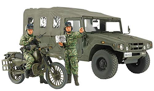 TAMIYA 25188 25188-1:35 JGSDF Reconnaissance Wheel with HMV Vehicle, Model Construction, Plastic Kit, Unpainted