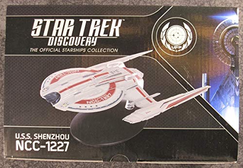 Star Trek: Discovery - USS Shenzhou, NCC-1227 model with magazine