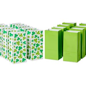 American Greetings St. Patrick's Day Gift Bag, Green Shamrocks(16-Count)