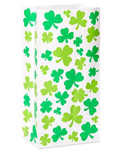 American Greetings St. Patrick's Day Gift Bag, Green Shamrocks(16-Count)