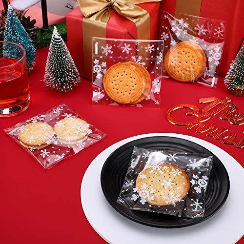 200 Pieces Christmas Cookie Bags Cellophane Treat Bags Snowflake Clear Candy Bag Gifts Goodies Bags with Self Adhesive Seal, 5.5 by 5.5 Inch (4 by 4 Inch)