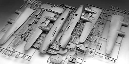 Revell RV03831 03831 B-24D Liberator 1:48 Scale Model Kit, Unpainted