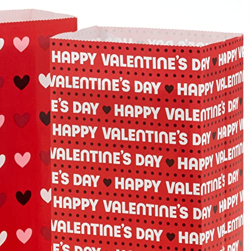 Hallmark Valentine's Day Paper Treat Sacks (30 Bags: "Happy Valentine's Day," Hearts) for Classroom Parties, Valentines, Kids, Coworkers