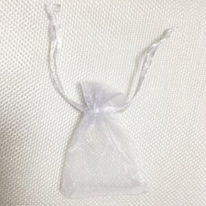 ATCG 100pcs 2x2.7 Inches Mini Organza Bags with Drawstring for Rings, Little Earrings, Jewelry Pieces, Wedding Favors Party Fovours Small Cute Organza Pouches (White)