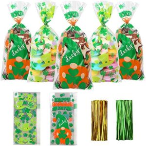 derayee st. patrick day cellophane treat bags, 160pcs clear candy goody gift bags with twist ties lucky shamrock leprechaun hat